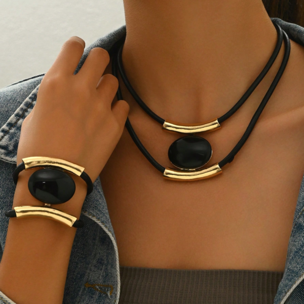 6541  Timeless Necklace & Bracelet Jewelry Set: Classic Elegance #JL01-WJ-0216G - Image 4