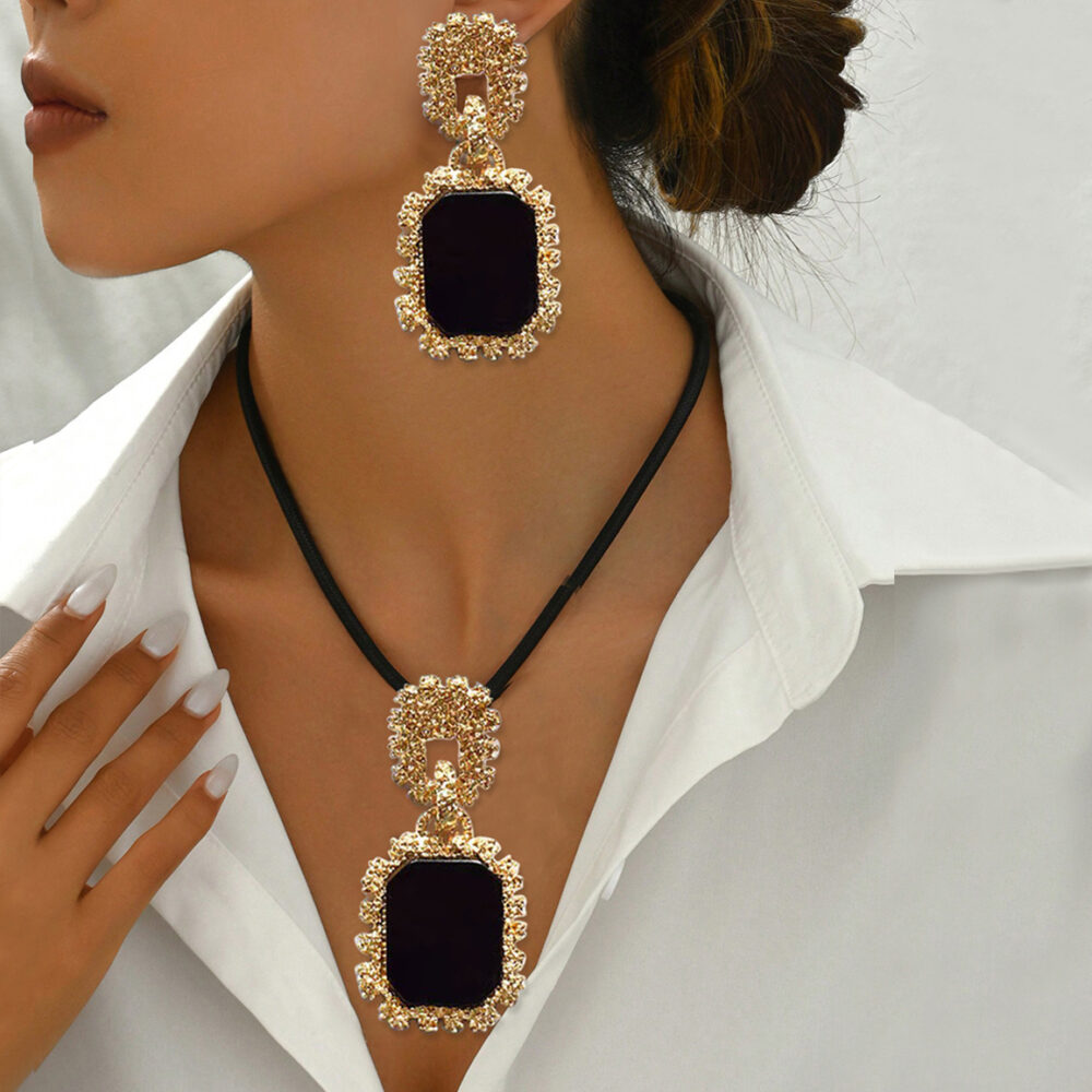 6541  Classic Studs & Pendant Jewelry Set: Timeless Elegance #JL01-WJ-0218G - Image 5