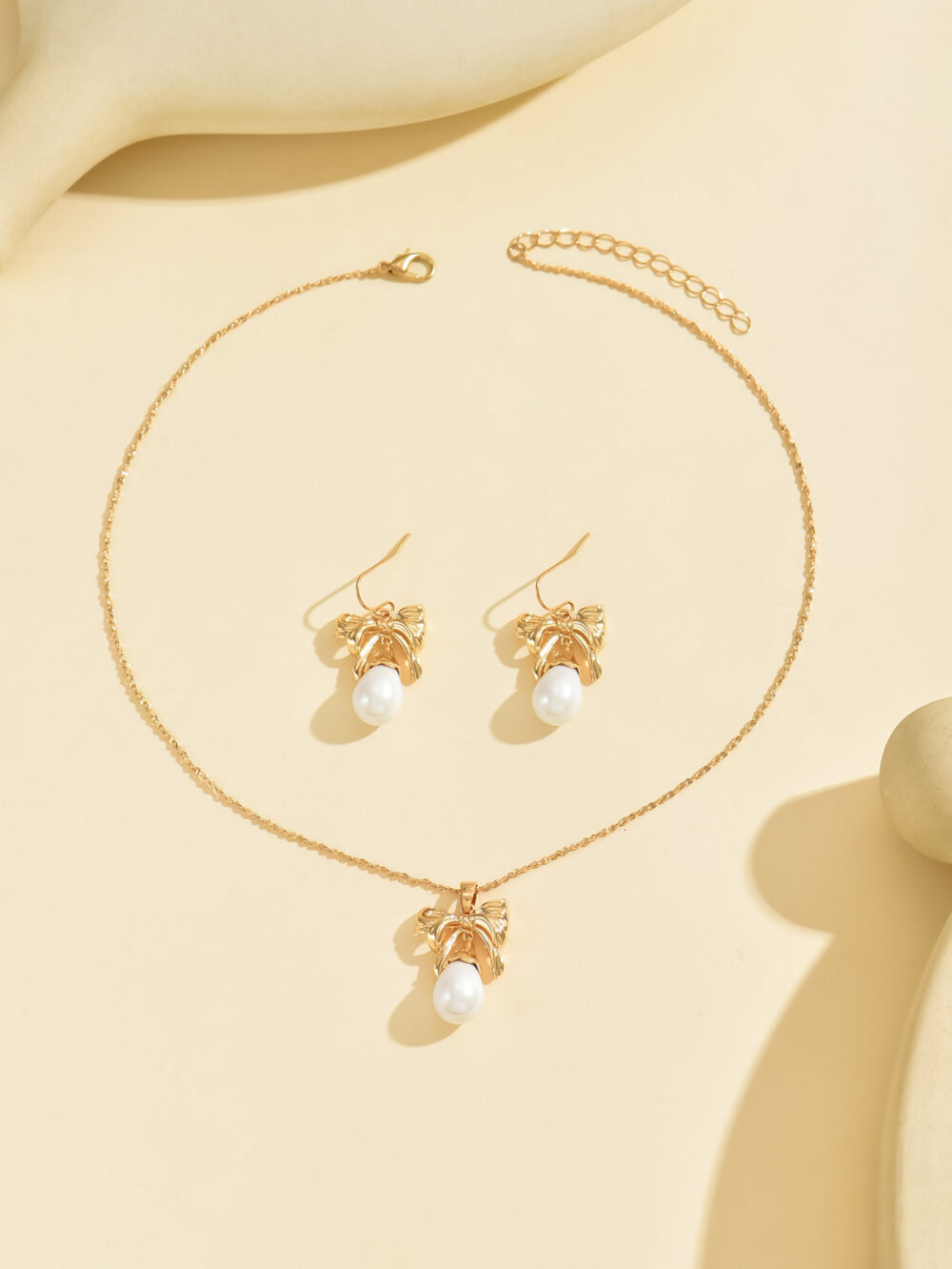 6541  Elegant Gold-Toned Bow & Pearl  Jewelry Set - Necklace & Earrings #JL01-WJ-0175 - Image 5