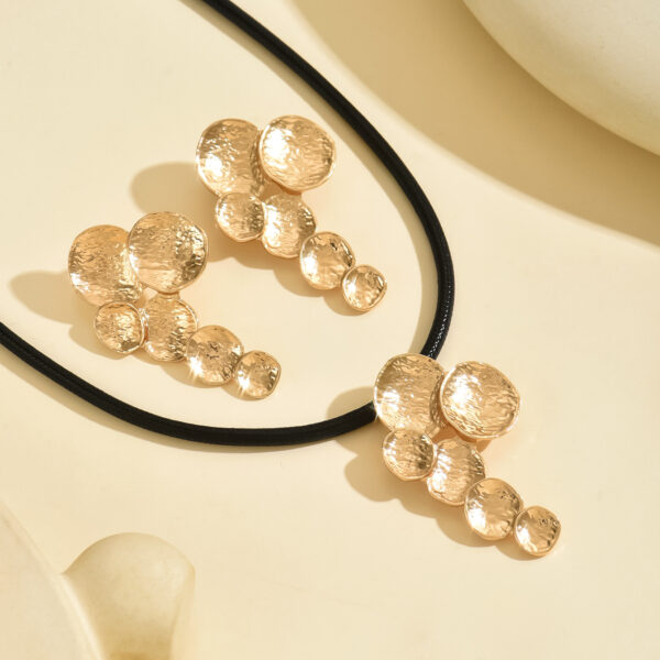 6541  Classic Studs & Necklace Set: Elevate Your Elegance Every Day #JL01-WJ-0174