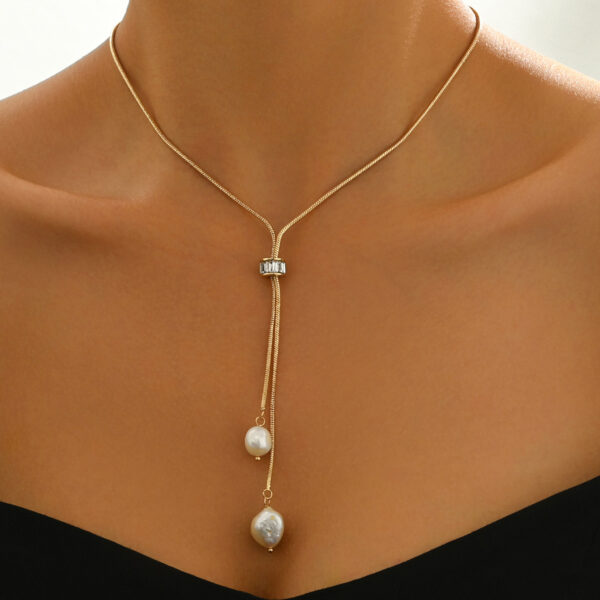 6541  Elegant gold pearl pendant necklace with adjustable length,  stylish and lightweight jewelry for women, perfect Christmas jewelry gift #JL01-WJ-0170 - Image 3