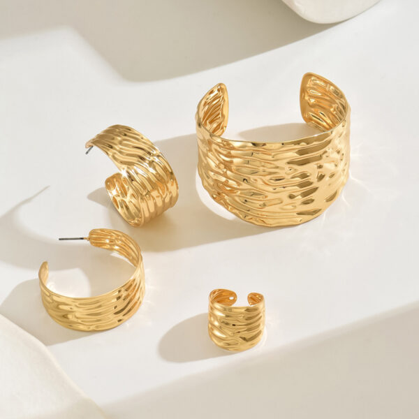 6541  Classic Studs & Bracelet Set: Elevate Your Charm Every Day #JL01-WJ-0192
