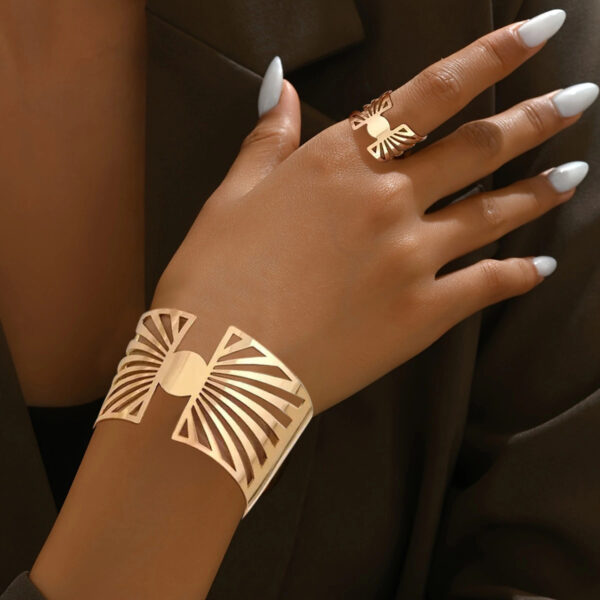 6541  Classic Band & Bracelet Set: Enhance Your Elegance Daily #JL01-WJ-0204 - Image 5